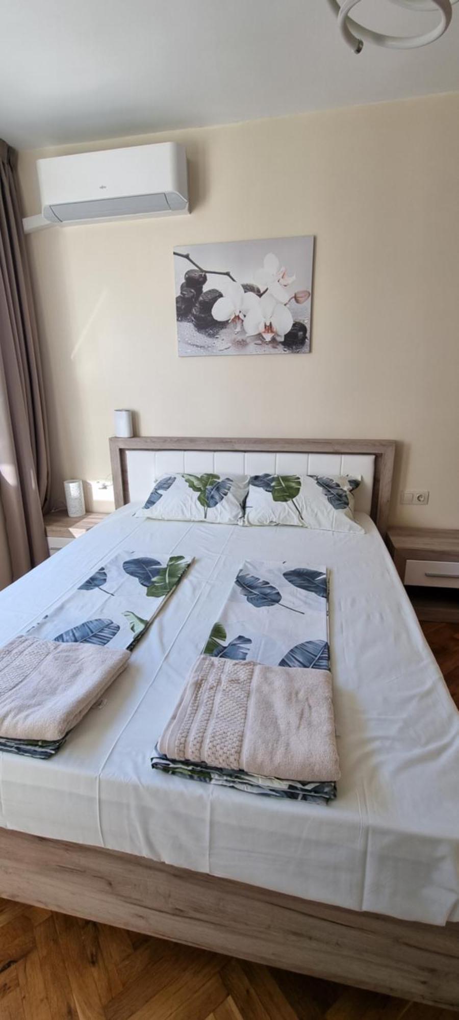 Central Luxe Apartament Mimoza Varna Exterior photo