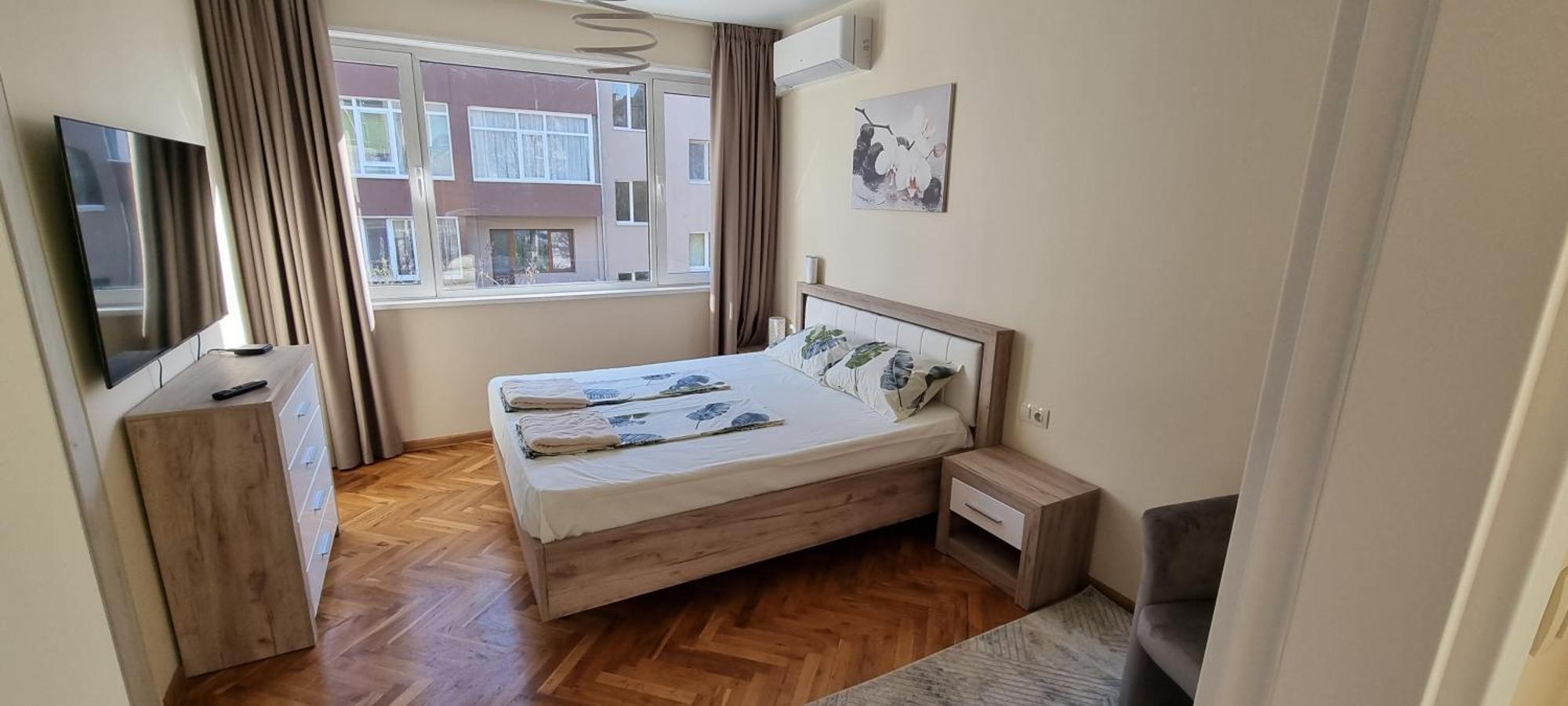Central Luxe Apartament Mimoza Varna Exterior photo